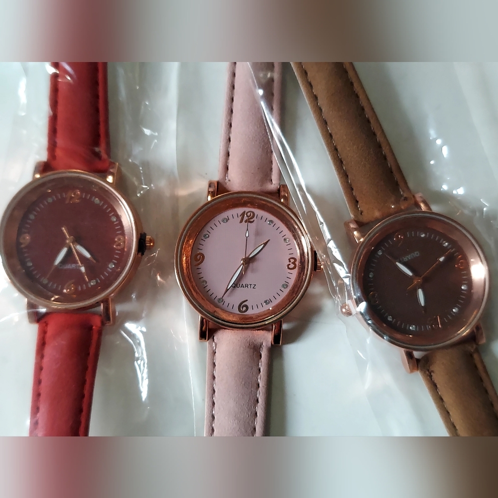 Trio of Ladies Faux Suede Rhinestone Quartz Watches - Picture 7 of 9